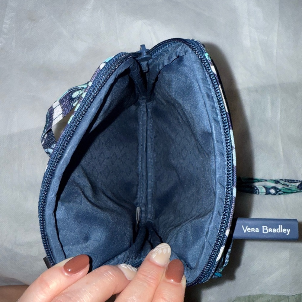 Vera Bradley Teal and Navy Patterned Crossbody Bag w/coin pouch. - Picture 5 of 14